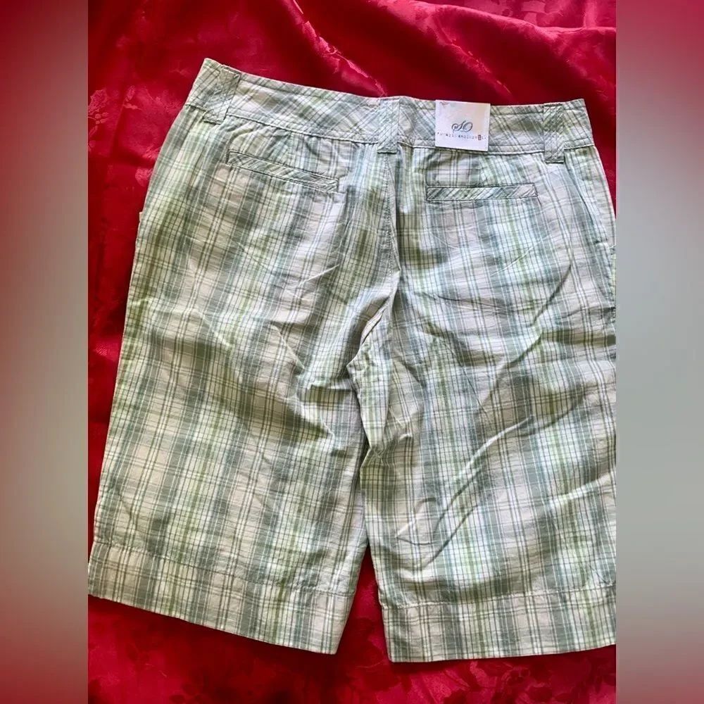 SO Bermuda style shorts - Picture 3 of 5